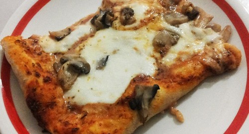 pizza cu ciuperci
