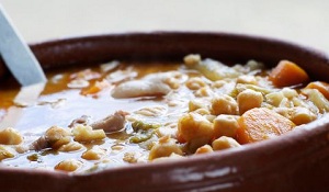 tocanita de legume