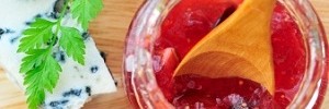 gem de fructe: cirese, banane si capsuni