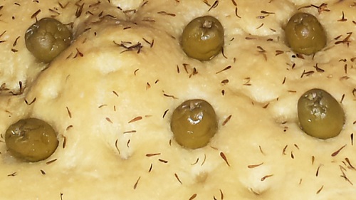 focaccia cu masline